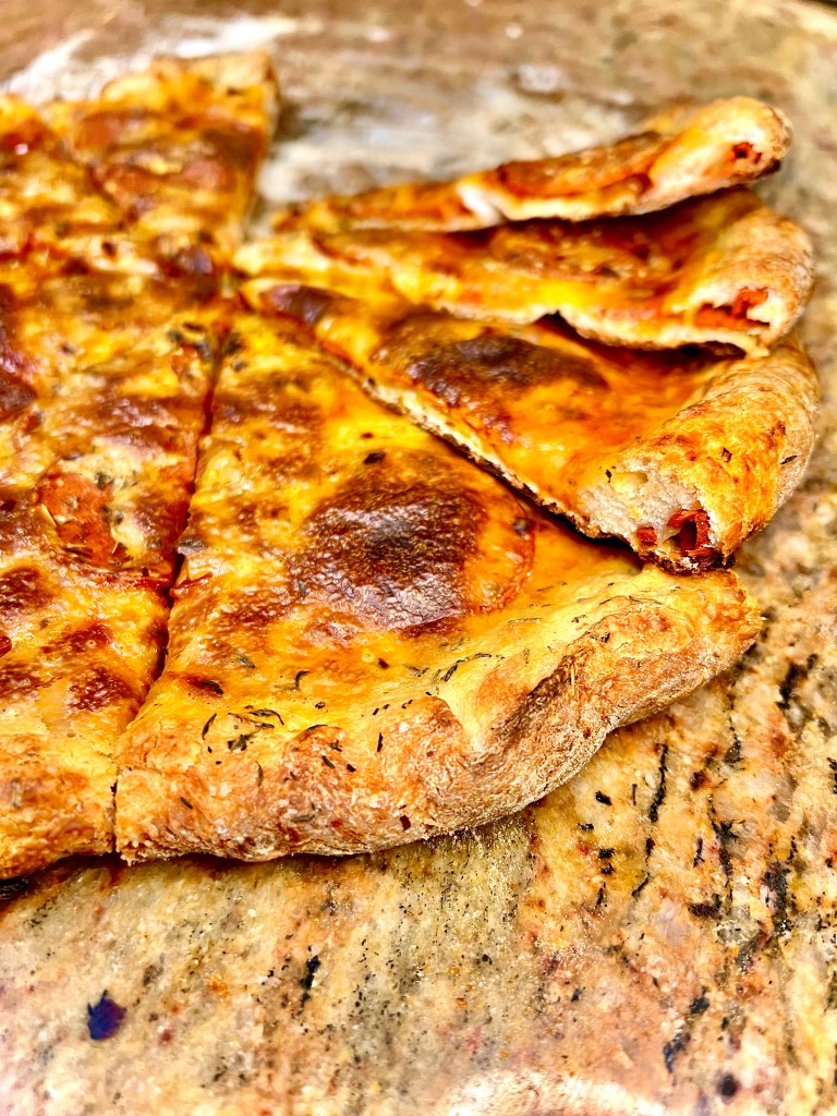 Vegan Classic Pepperoni Pizza with Stuffed&nbsp;Crust